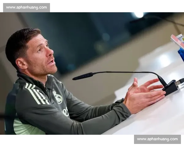 西甲手机版全新体验指南掌上畅玩顶级足球赛事精彩数据分析即时更新 西甲手机版全新体验指南掌上畅玩顶级足球赛事精彩数据分析即时更新